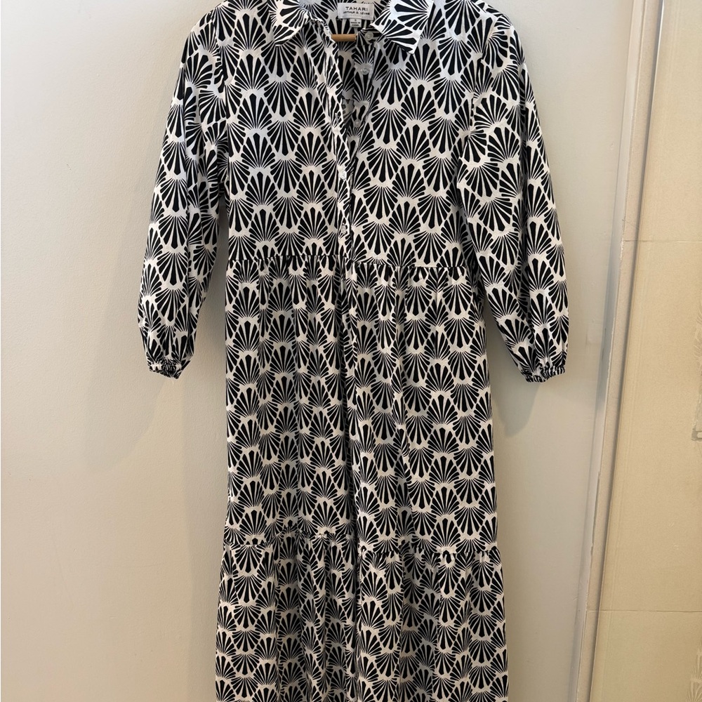 Tahari Black and White Patterned Maxi Dress - Size S